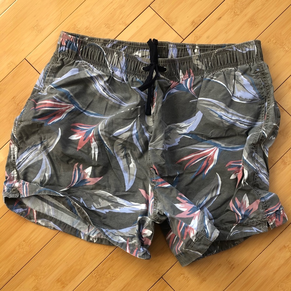 H&M Swim
